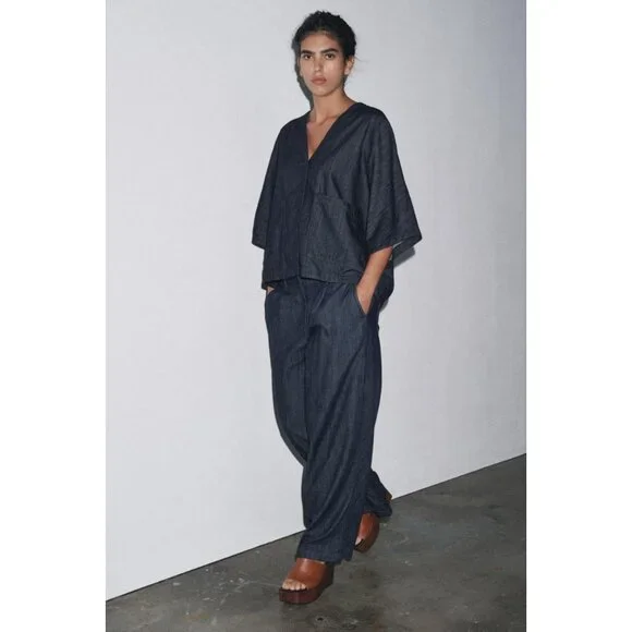 ZARA WOMAN COLLECTION RELAXED DENIM SHIRT - Picture 2 of 9